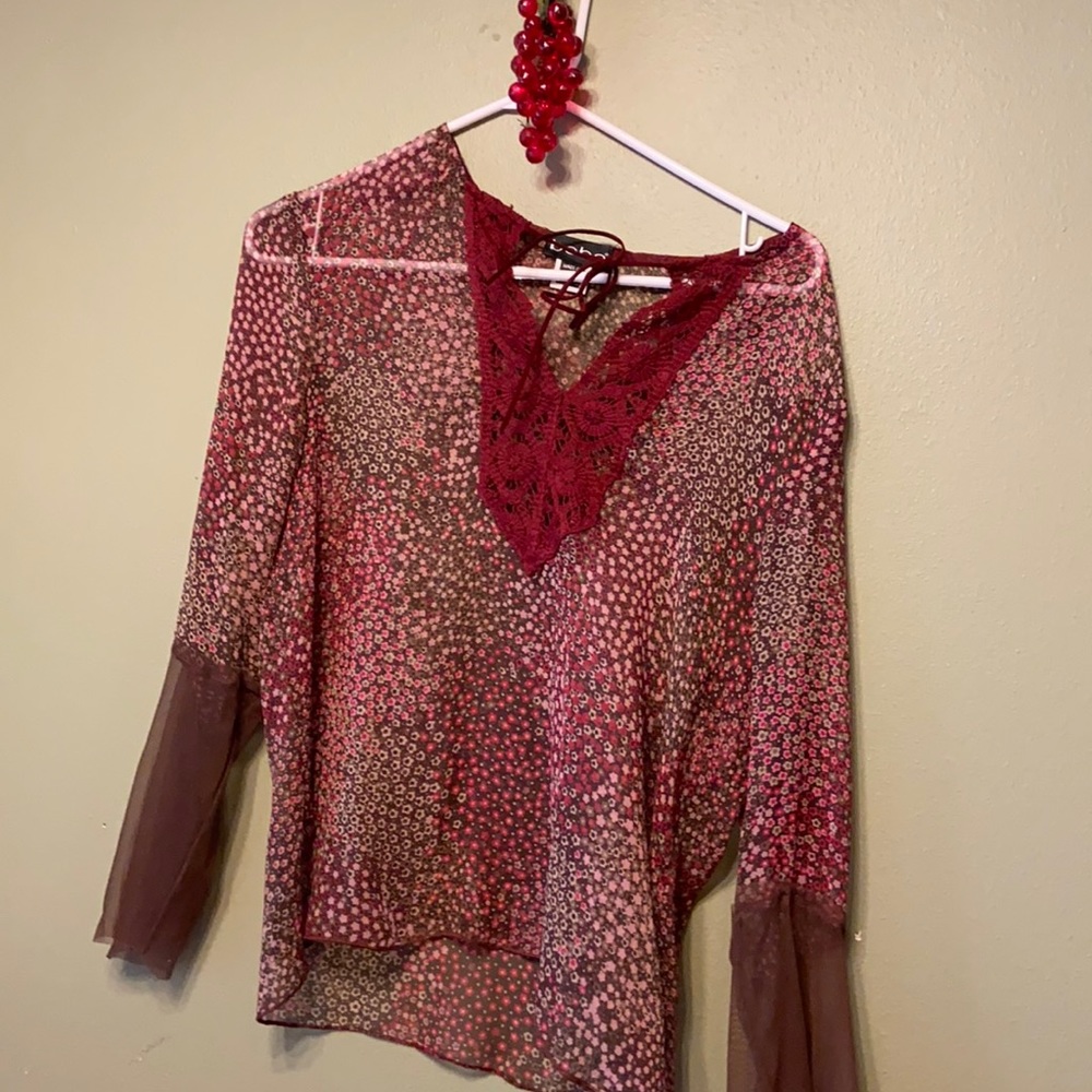 ❤️Bebe long sleeve sheer silk top medium